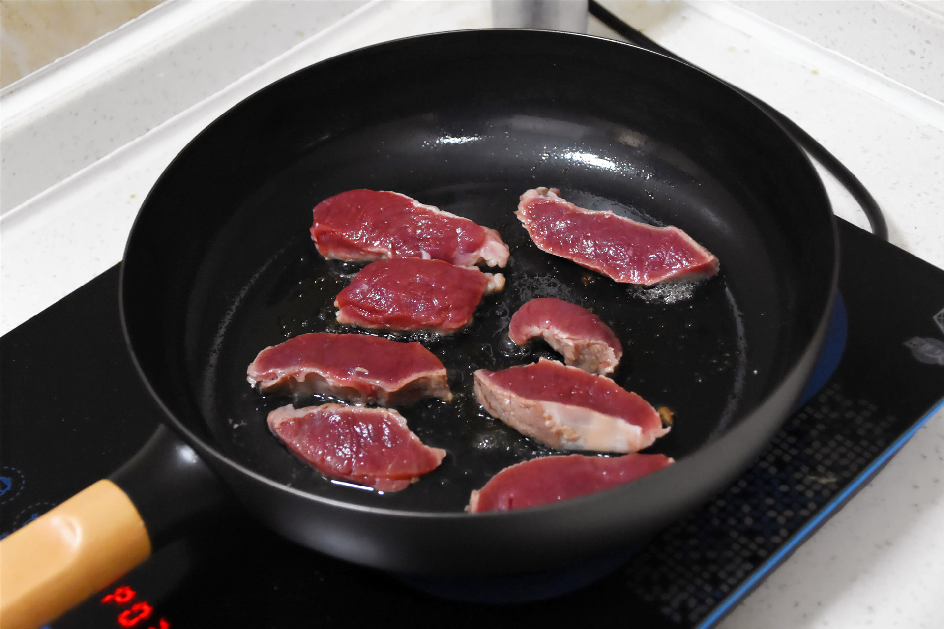 买煎锅还是奶锅实用点好,小米饭锅推荐最新款