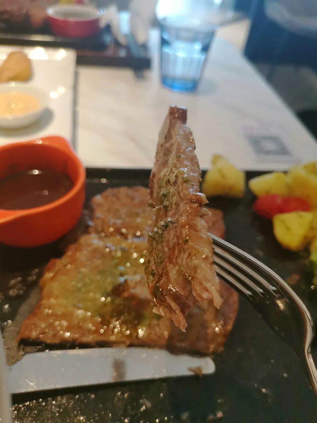 必胜客的自助值得吗,必胜客5折卡和2人自助餐怎么划算