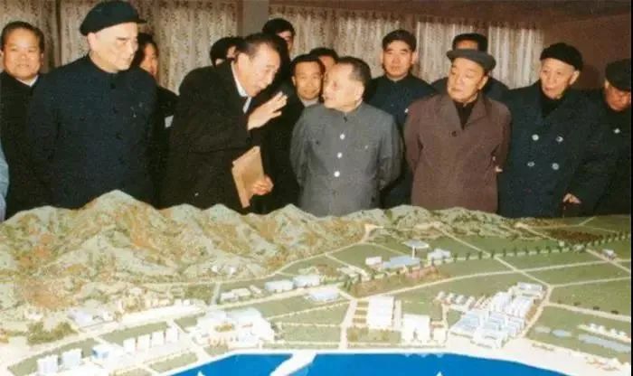 1978年的深圳和2018年的深圳,1980年的深圳和现在的深圳