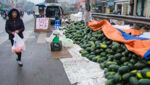 龙虾没人吃、LV没人买……中国人再不出门，各国旅游业都要垮了