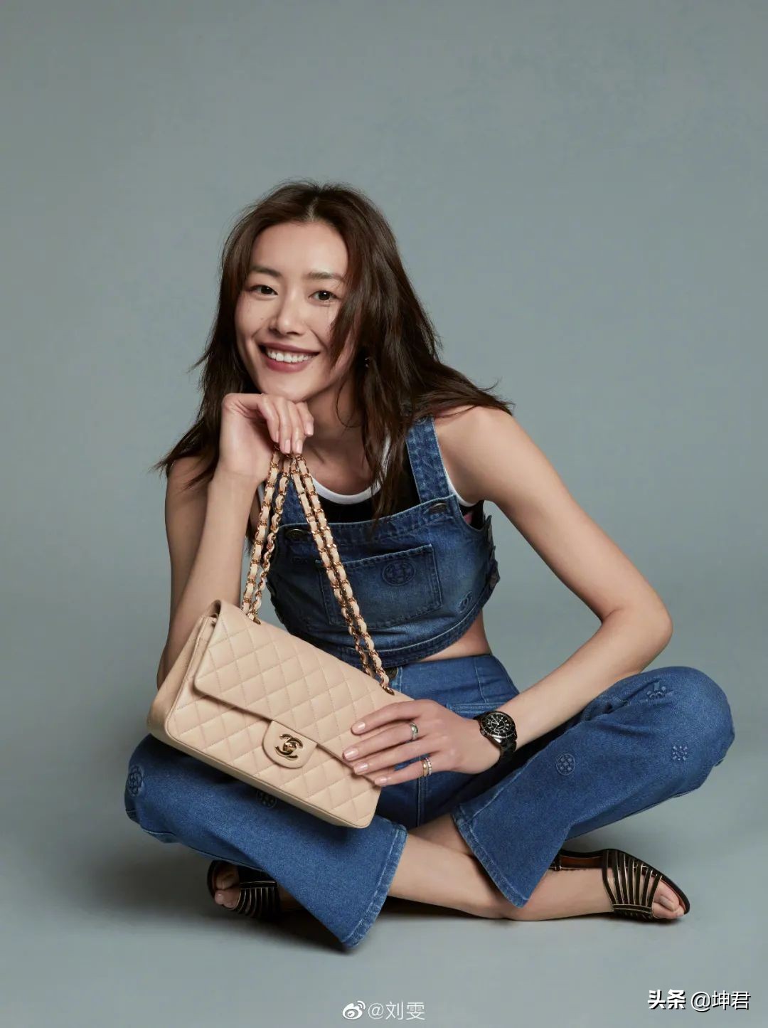 chanel香奈儿新款22bag,chanel香奈儿双c大logo大号机场包