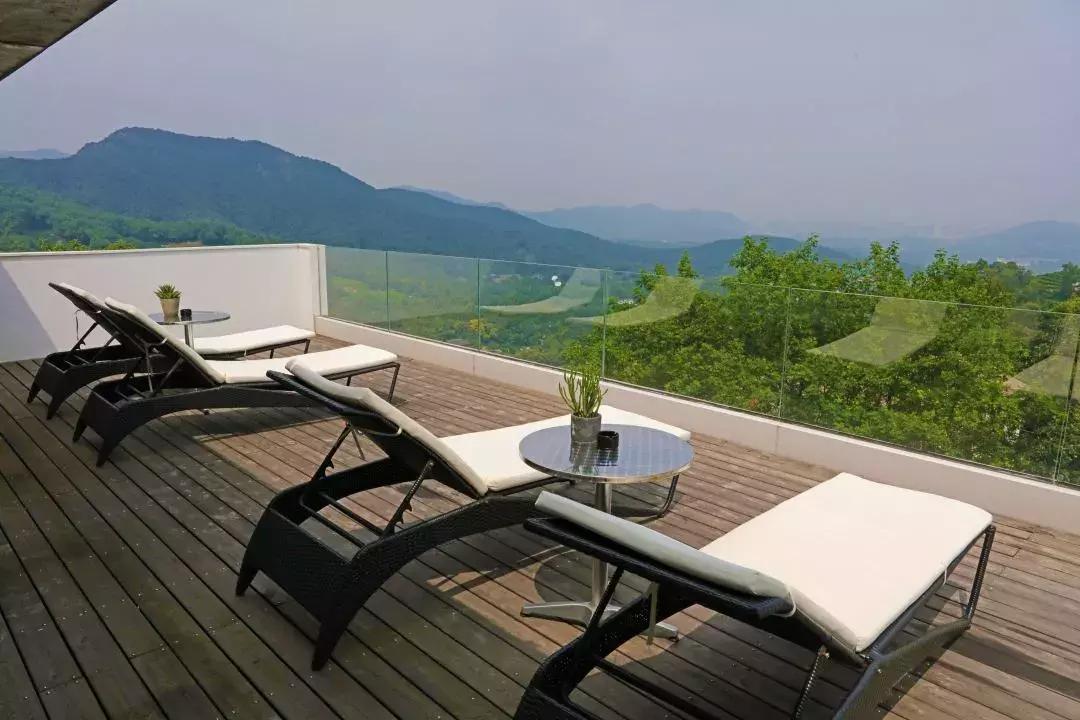 杭州西湖隐于山林之间的酒店,西湖云端酒店