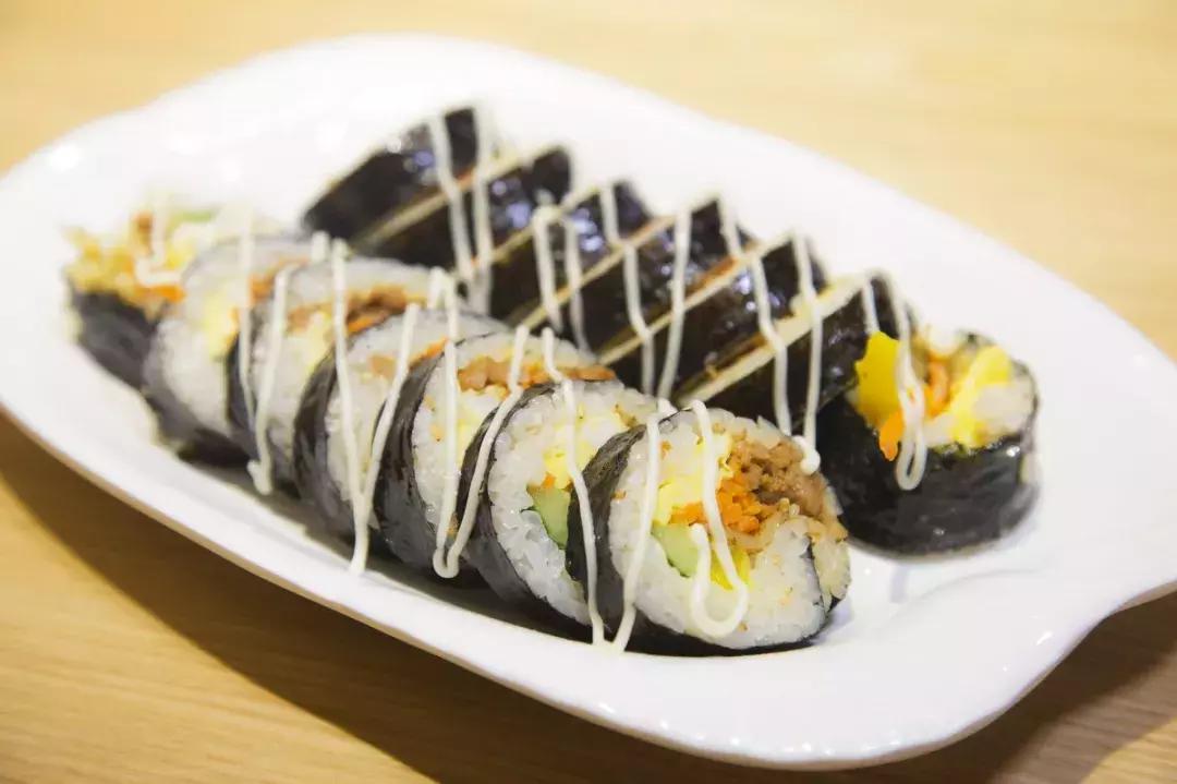 美味佳肴享不停,美食丰盛大餐