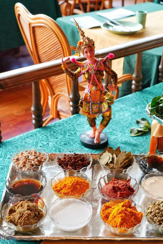 金象湾持续8年入选“泰精选”,泰国领事到场亲授证书