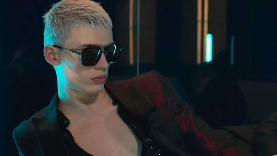 大二学生感染hiv,家人的温暖让他重拾希望!