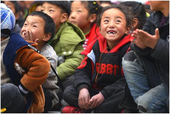 鍏崇埍闈掑皯骞村叕鐩婃垚闀胯惀,鍏崇埍鍎跨绛戞ⅵ璧疯埅蹇楁効鏈嶅姟娲诲姩