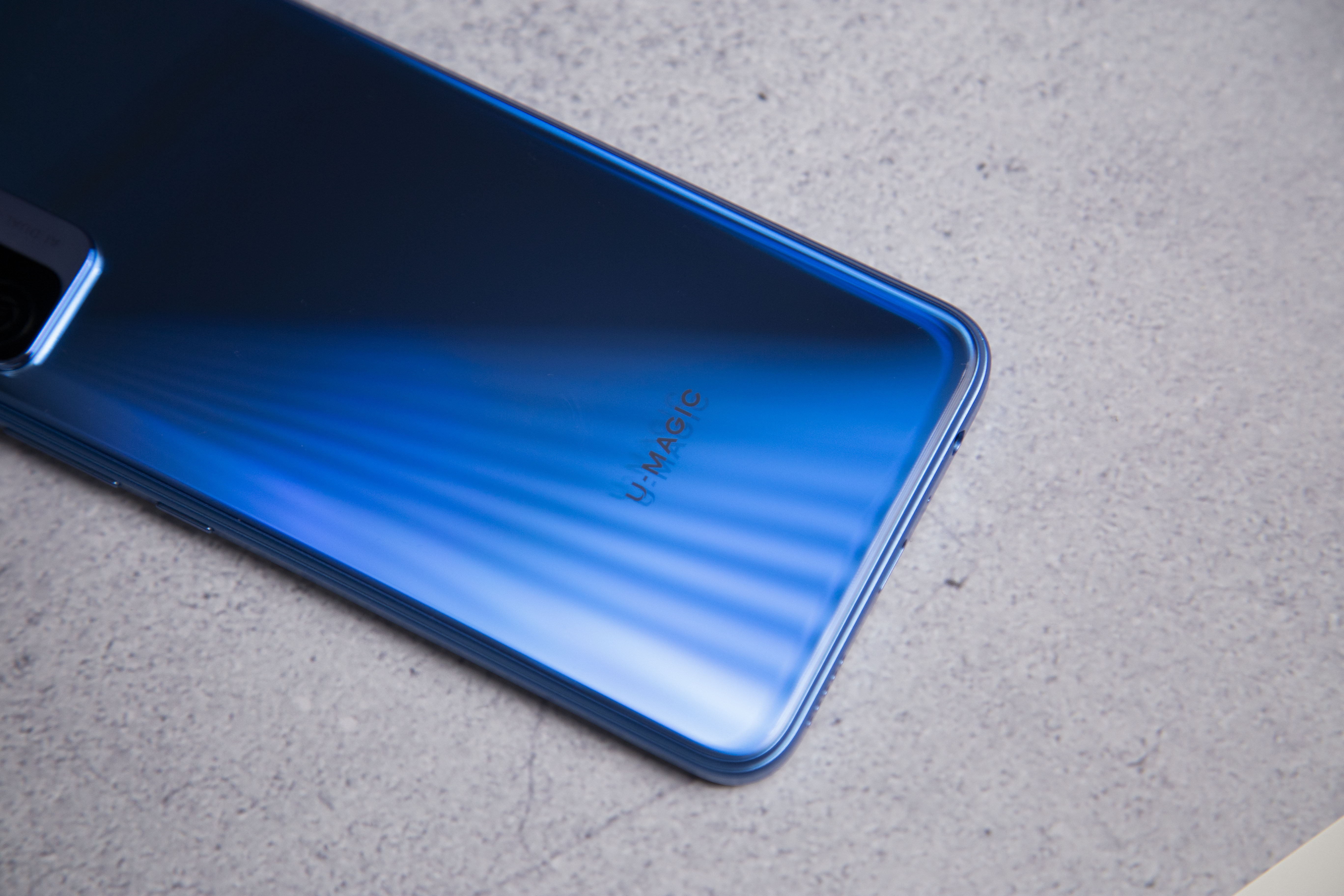 联通u-magic优畅享30e拆机,u-magic优畅享20plus5g