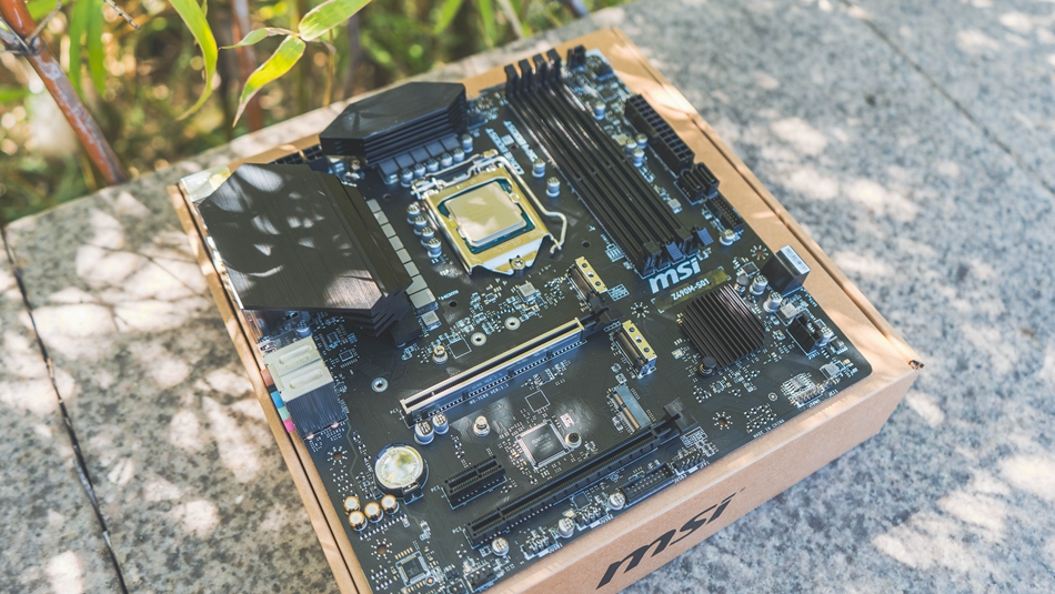 #试吃黑苹果BigSur——机械大师C28手提箱装机