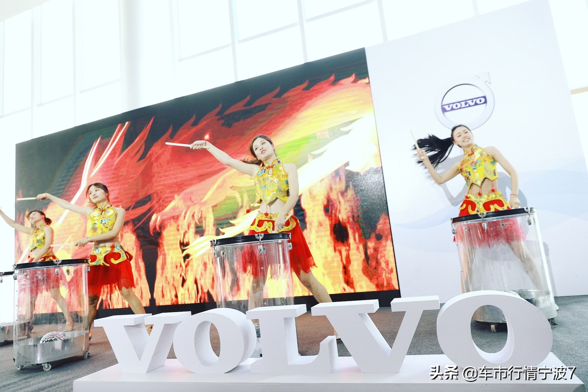 慈溪锦沃沃尔沃,慈溪沃尔沃4s店