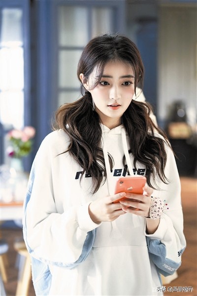 一个学民乐11年的徐璐，在民族乐器被质疑时，会迸发出怎样的光芒