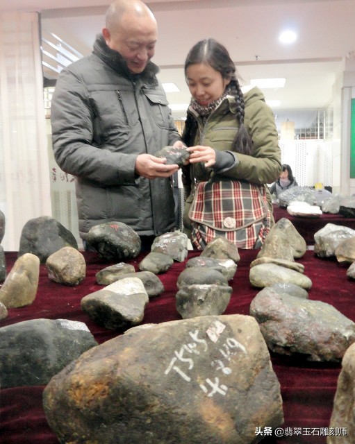 翡翠市场的直播骗术有哪些,翡翠直播间被骗怎么解决