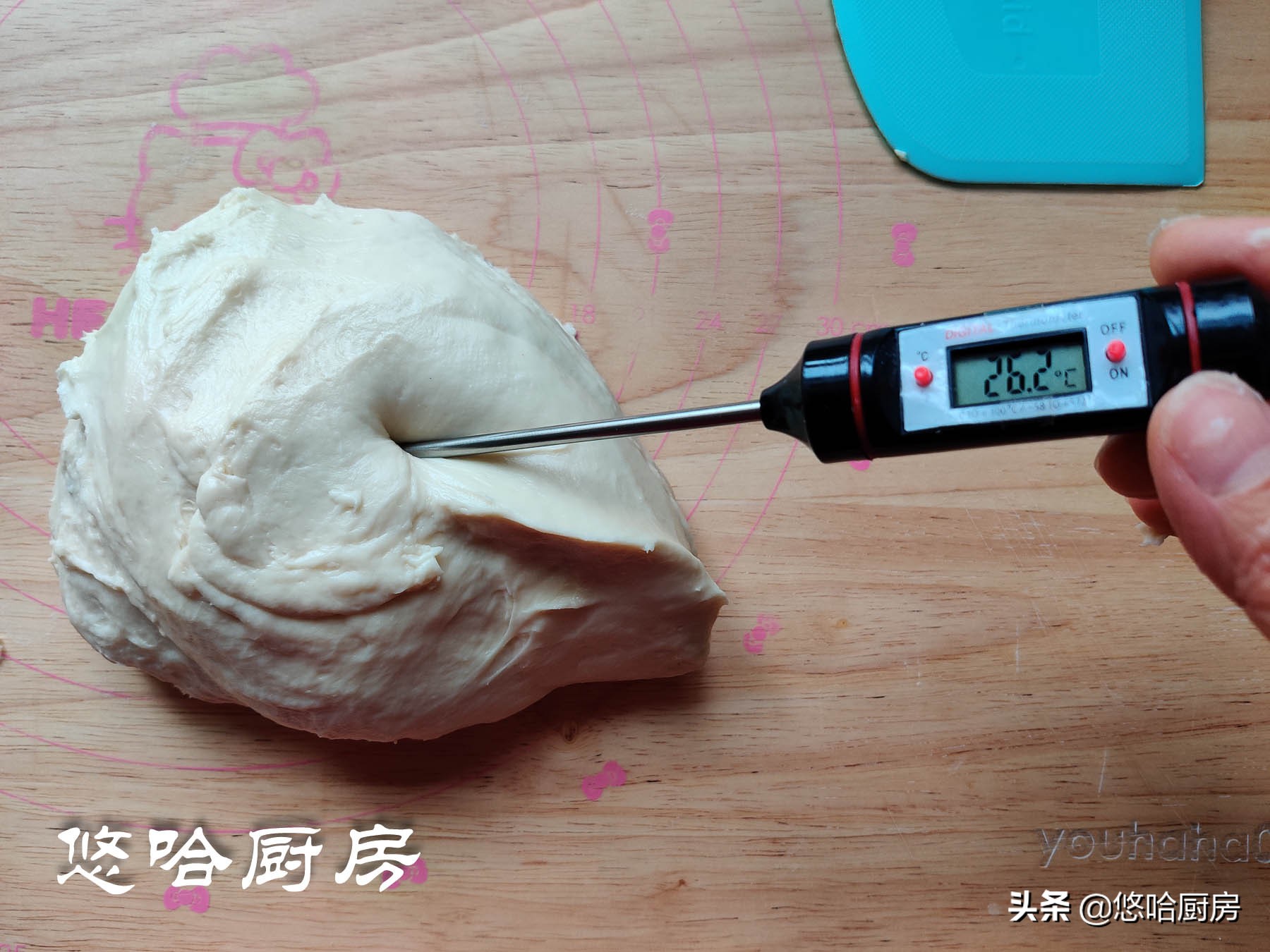 在家用普通面粉做面包怎么更拉丝,热面包怎么做又酥又脆