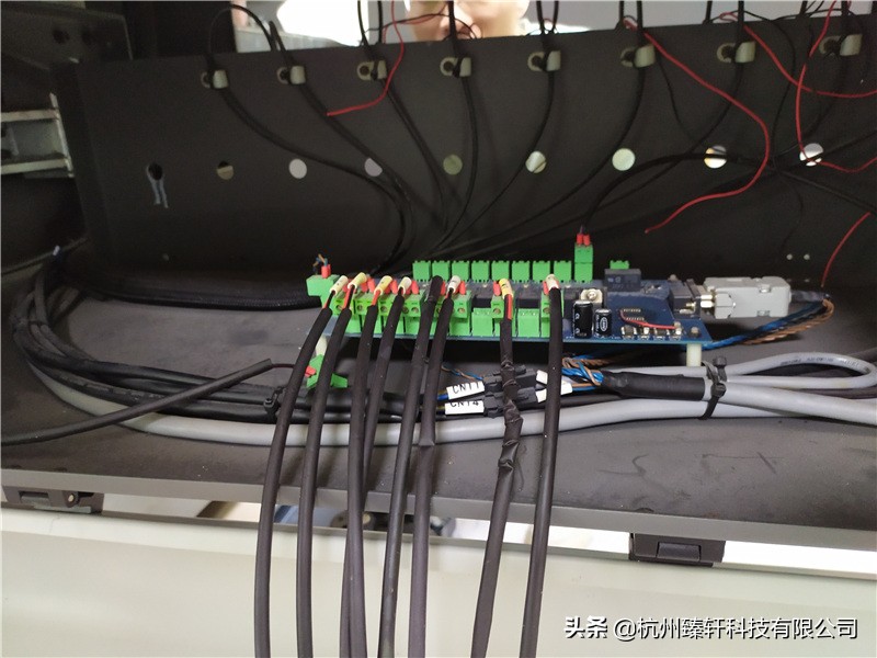 uv打印机的墨路系统和气路系统,uv打印机墨路有空气