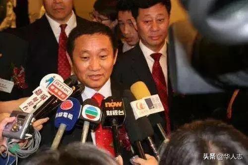 被美国*压打**的“中国铝王”:身家缩水三分之二,第一桶金至今神秘