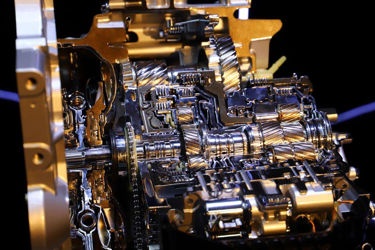 最新款爱信6at,爱信6at变速箱过时了吗