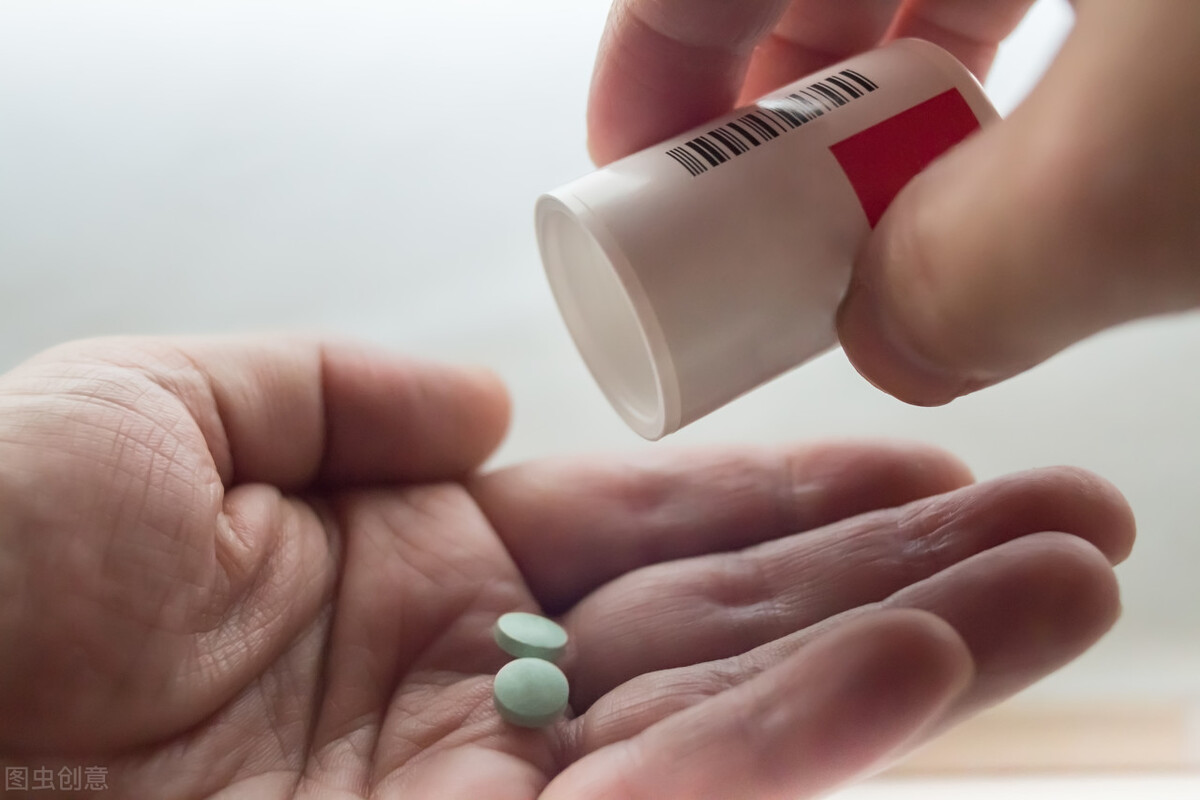 肾病用激素药可以吗,肾病病人为什么要吃激素治疗