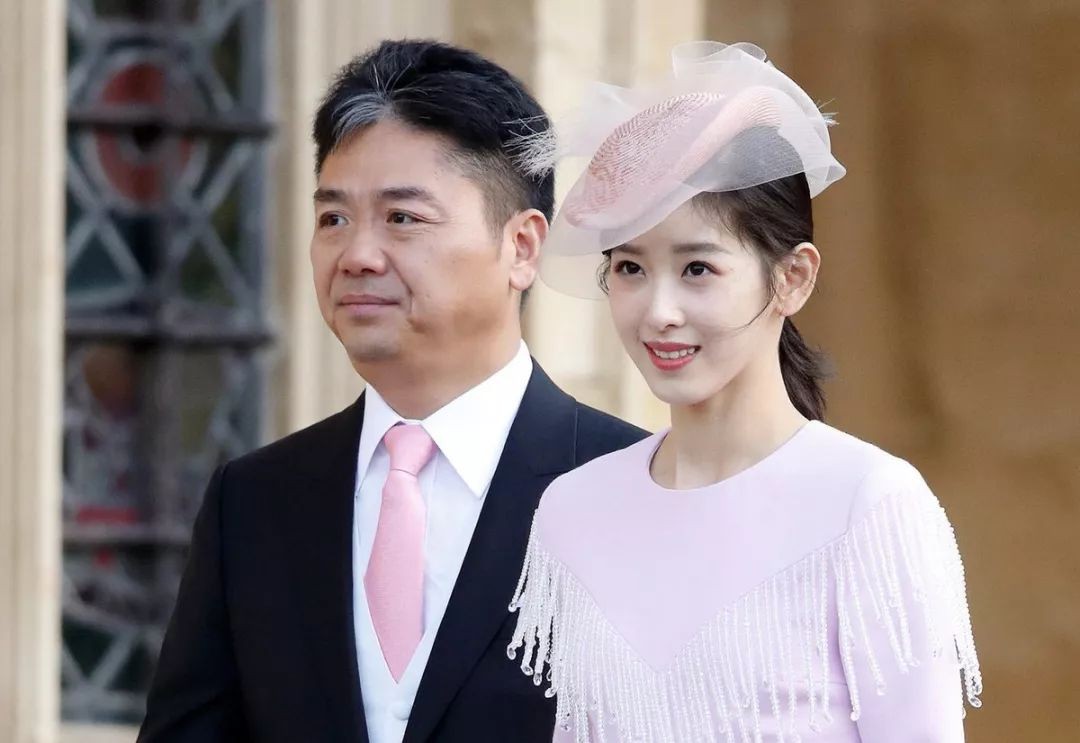 奶茶妹章泽天的情感史,奶茶妹妹章泽天的情感史