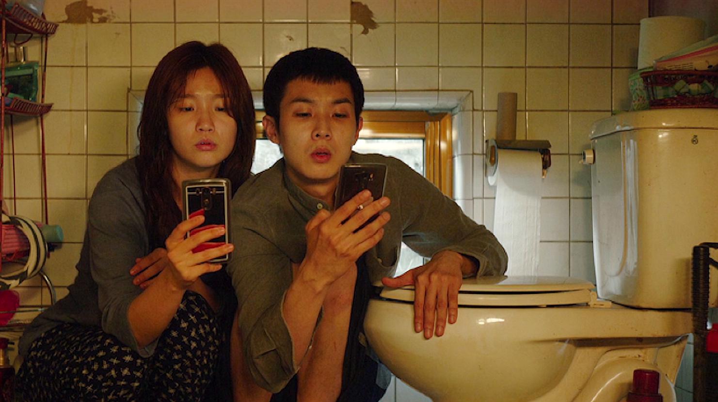 财阀控制中的韩娱圈，进行“黄色”交易，女星不堪*力暴**自杀身亡