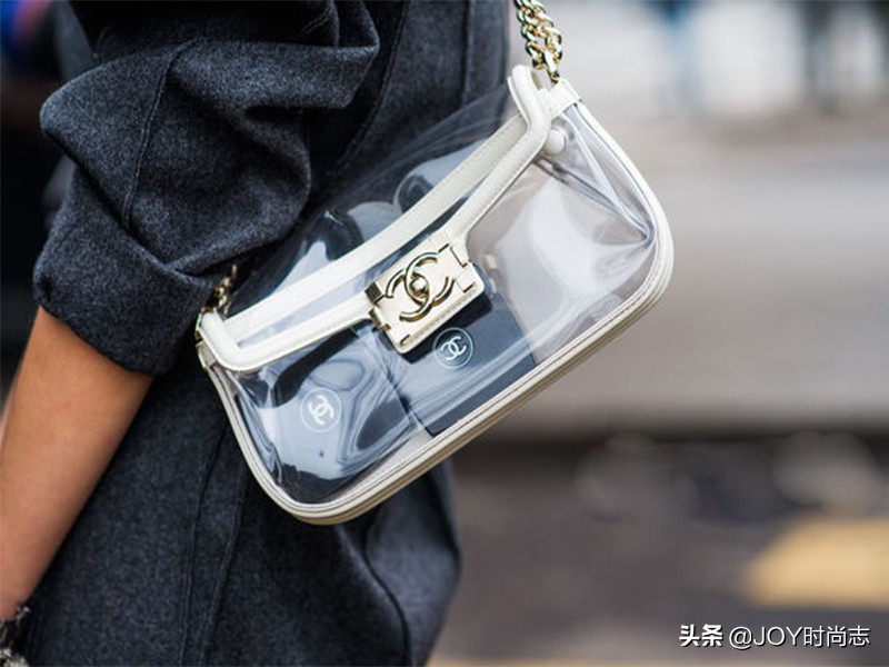 谁说PVC等于低级塑料?这些夏日单品分分钟俘获少女心!