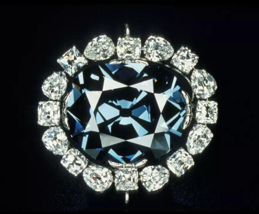 被诅咒的稀世珍宝,被诅咒的古董宝藏