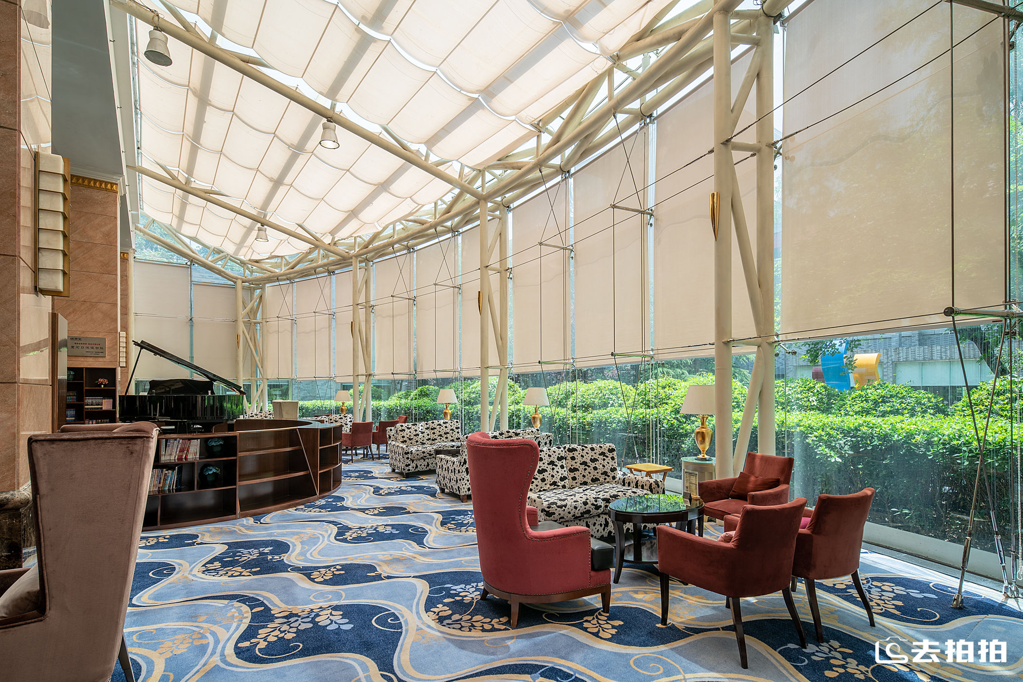 去拍拍蓝海酒店l做一片有温度的“蓝海”