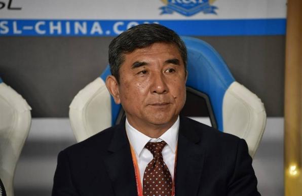 全连班没玩好！大连一方换个活法冲击亚洲巅峰，连媒：有钱有时间