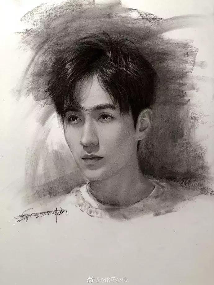 如何用一支炭笔表现素描的结构和质感?一篇告诉你