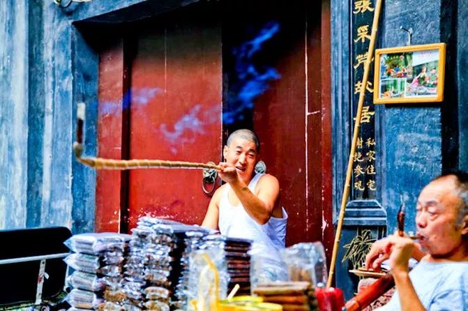 成都旅游远近攻略推荐理由,成都蓉城之秋旅游攻略