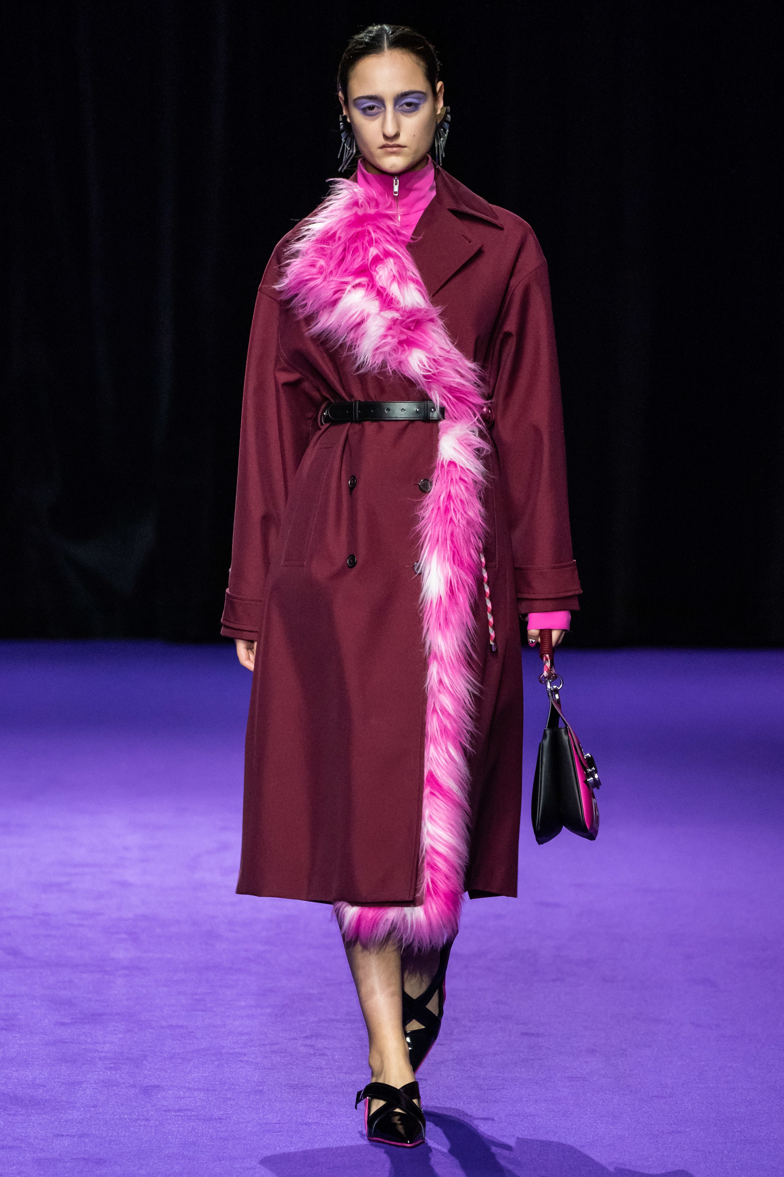 巴黎时装周kenzo,kenzo穿出时尚感