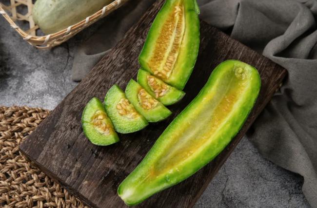 这3种水果别舍不得吃,农村人最爱吃的4种水果