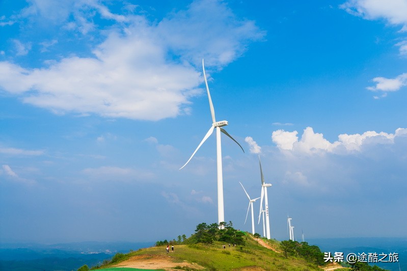 六景霞义山大风车地点,把车开到山顶的视频