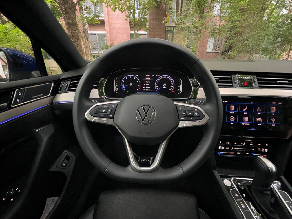 大众瓦罐车蔚揽380价格,大众瓦罐车蔚揽380四驱全新