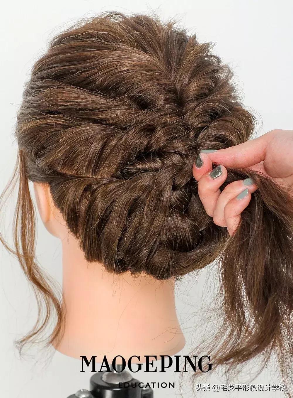 气质盘发高端大气上档次自己盘,大气盘发彰显优雅气质