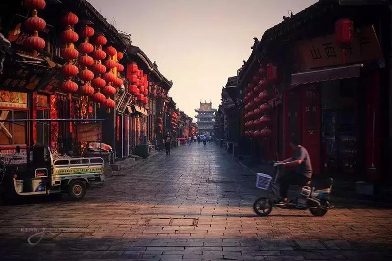 高铁直达西安旅游攻略,坐高铁到西安游古城墙和大雁塔