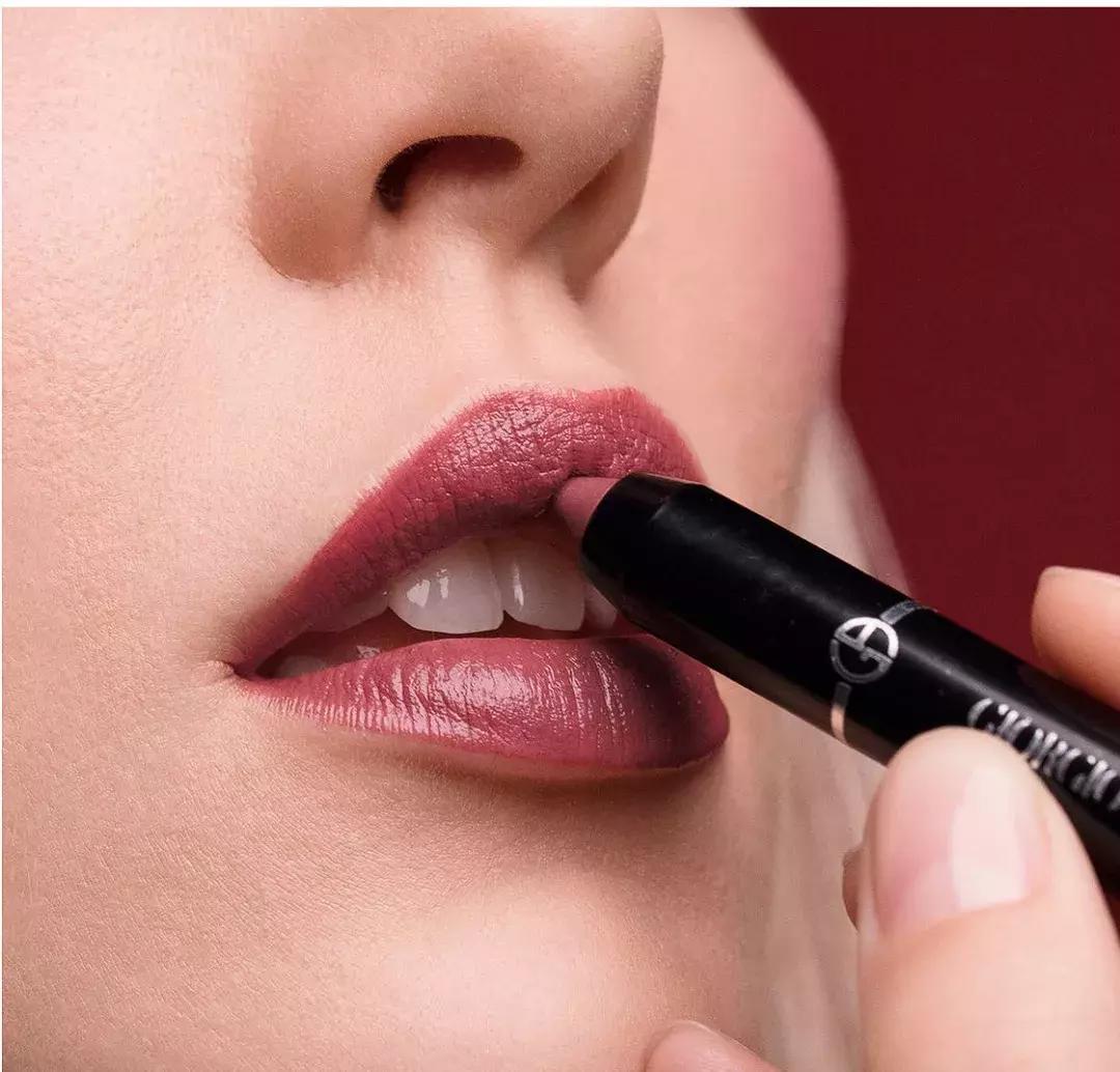 豆沙色口红是低饱和度颜色吗,什么口红的豆沙色好看