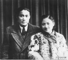 子云百年 风范永存