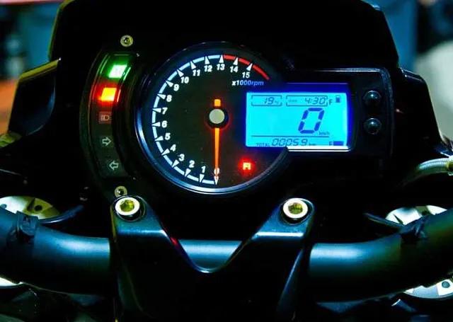 钱江摩托四缸600cc视频,钱江新款四缸600更多细节曝光