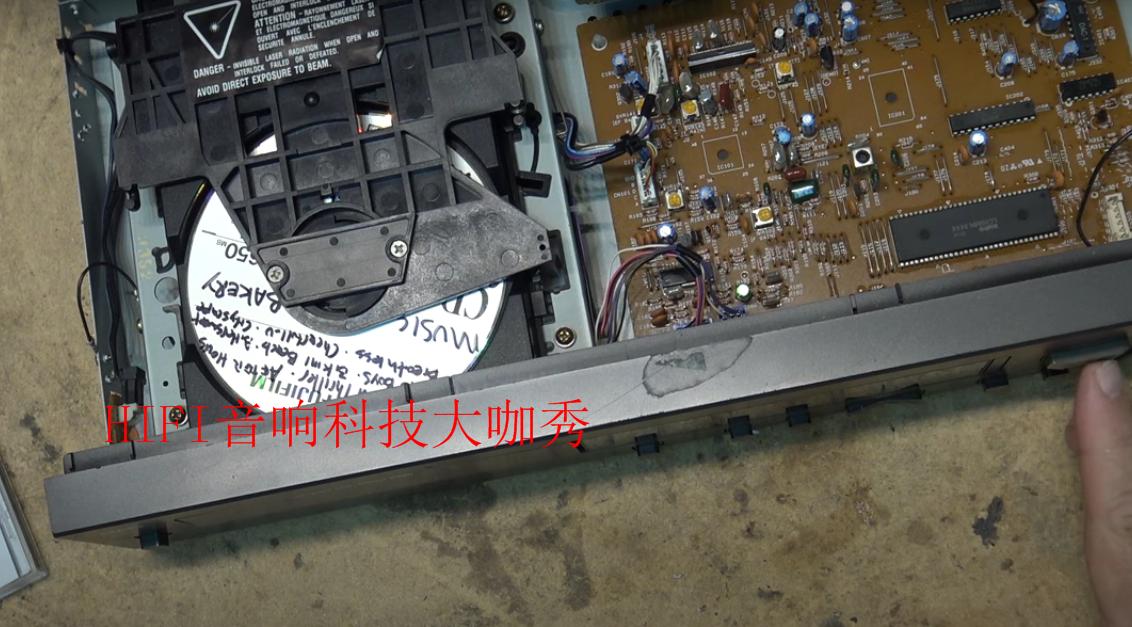 NAC5320cd*放播**机，无法进出仓和不读碟故障维修，聚焦调整方法