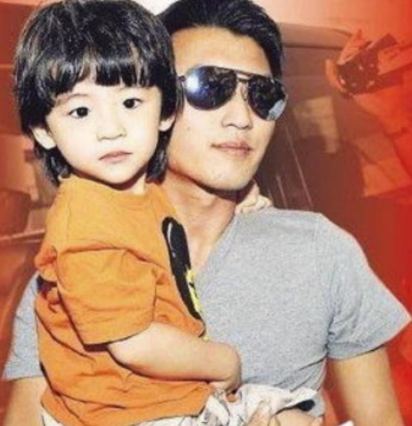 谢霆锋首次回应与王菲的情况,谢霆锋首次回应与王菲世纪牵手