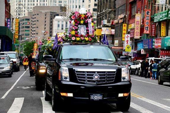 一个福建女人的“美国梦”，奇、险、黑、白，最后只剩一声叹息