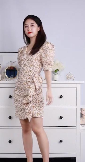 ur新款服装测评,ur时尚服装开箱