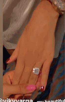 佩莱求婚视频,瓦尔加和佩莱求婚