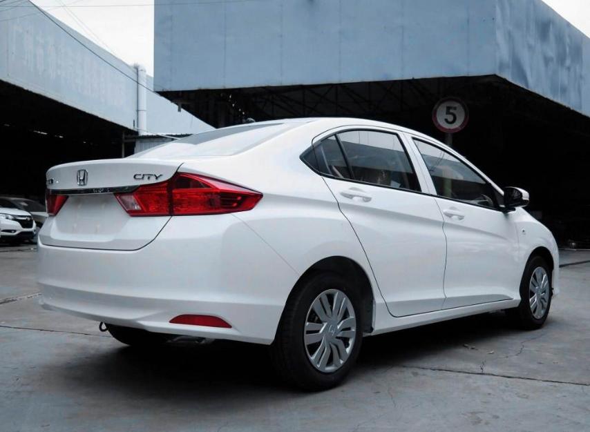 城市代步车本田哪款适合,本田锋范1.5升是地球梦发动机吗