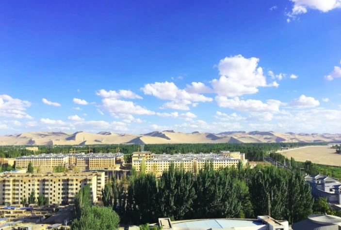 民宿365近期10家大热的极简民宿,西北风格民宿