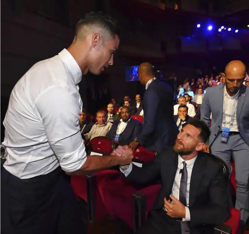 相隔千里,梅罗依旧秀恩爱!用对方擅长的方式进球,奇怪的CP感