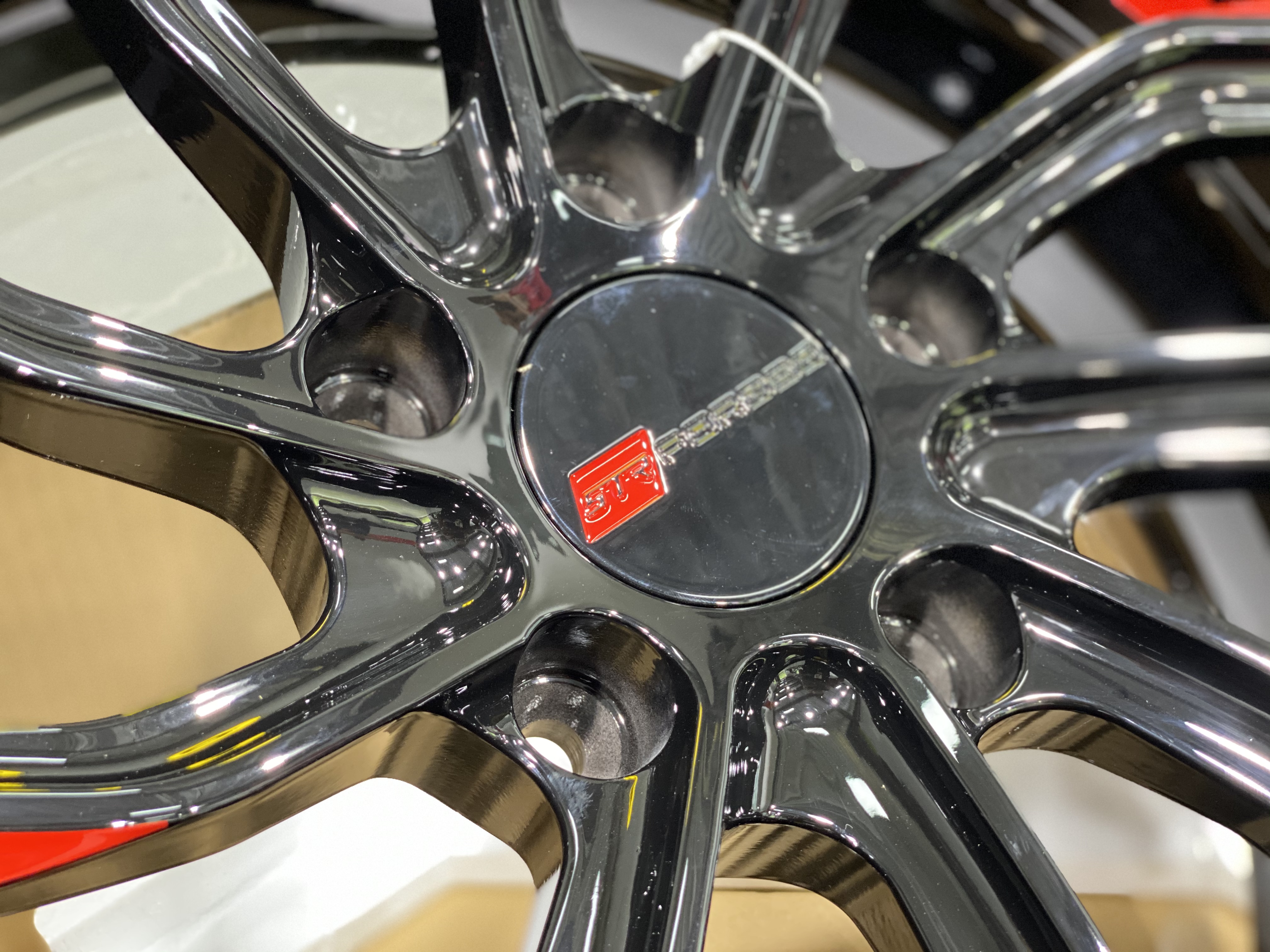 保时捷卡宴换轮毂教程,保时捷卡宴换轮毂要哪种轮胎