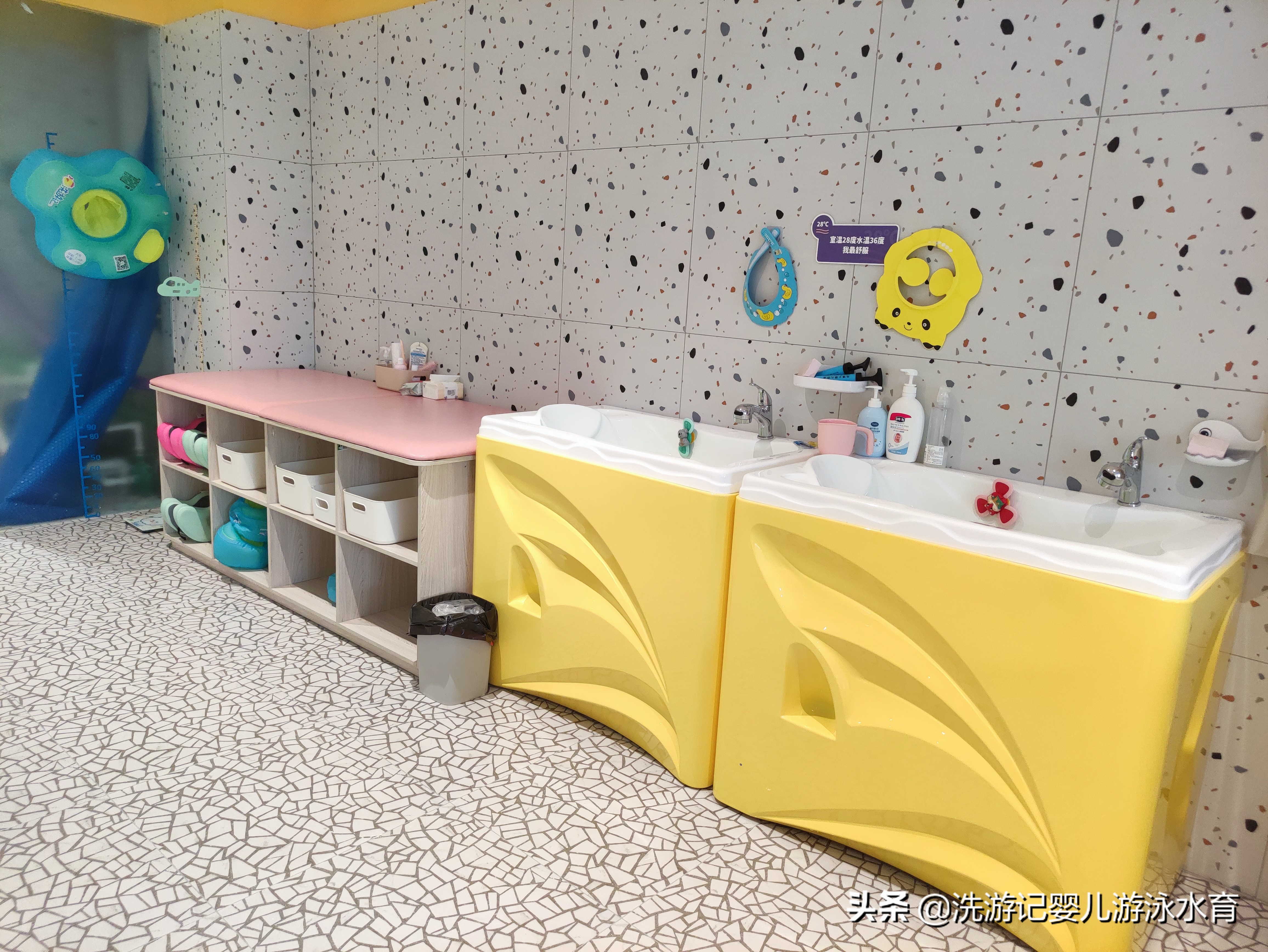 婴幼儿游泳馆加盟赚钱吗,婴幼儿游泳馆加盟