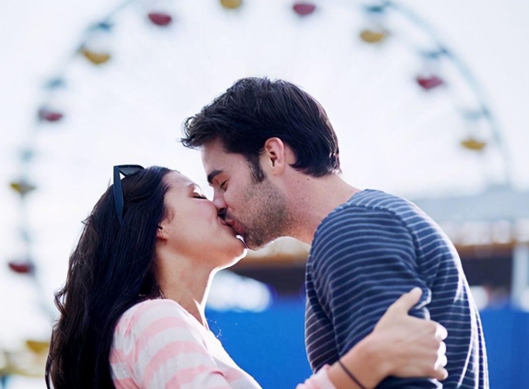 可爱润唇膏推荐少女心 (秋冬季推荐润唇膏)