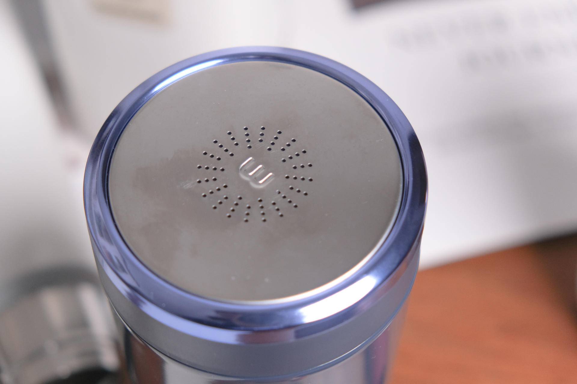 几款便携式烧水杯测评,bruno烧水杯和摩飞烧水杯哪个好