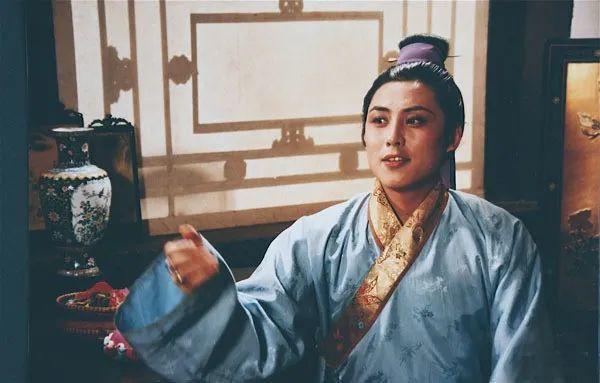 意淫暗损肾精，劝你不要追星！注意力在自己身上，你是最亮的星星